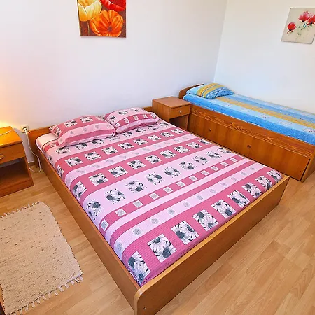 Dragan 114 * Pula