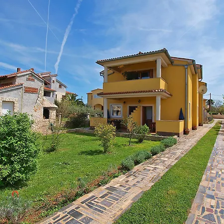 Apartment Dragan 114 *